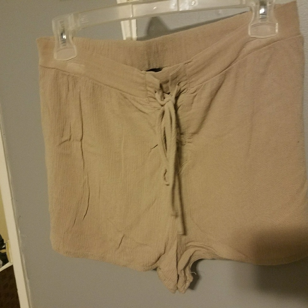 Women's beige dressy shorts
